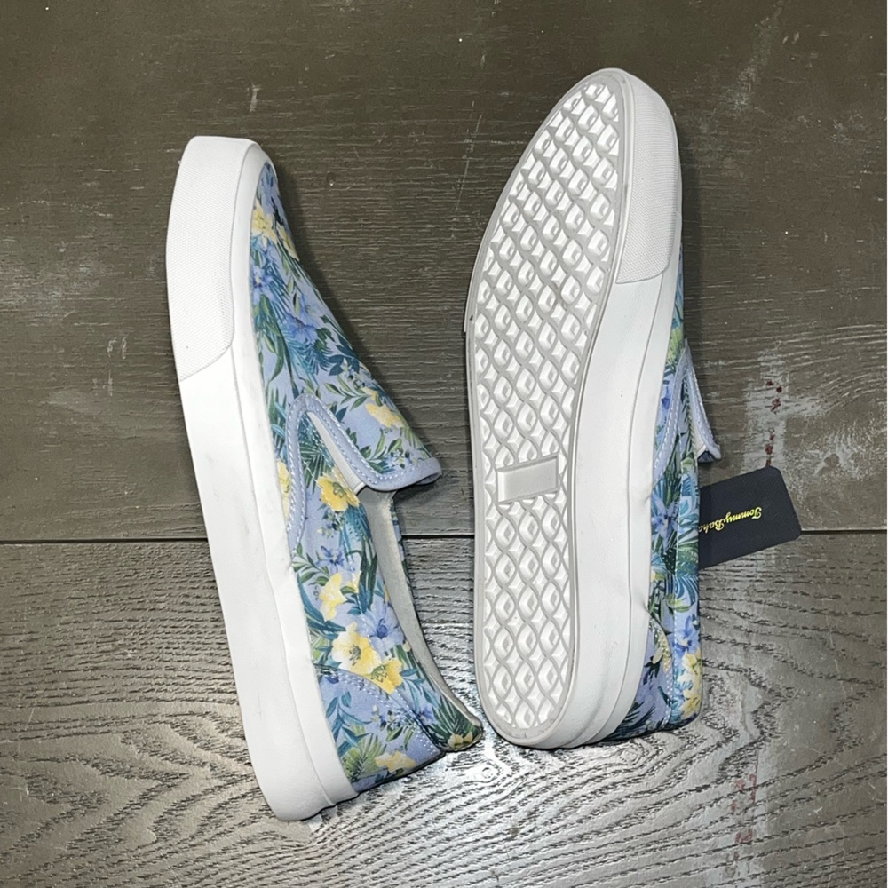 Tommy Bahama Blue Yellow Floral Slip On Ferris Sneakers Women’s 9 NWOB Canvas - Picture 3 of 8